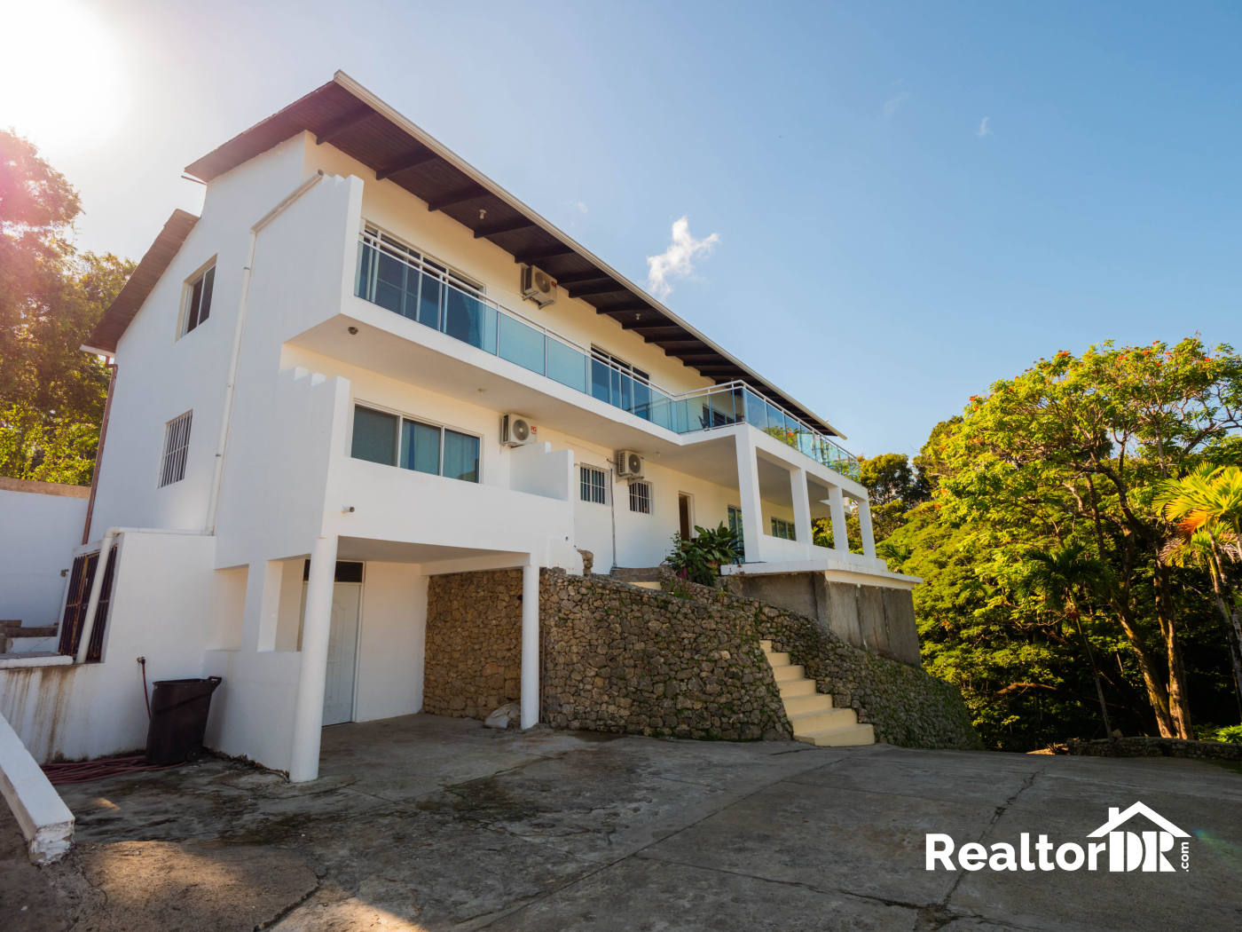 Квартира, 10118 м², 397 000$ — FAKTOR